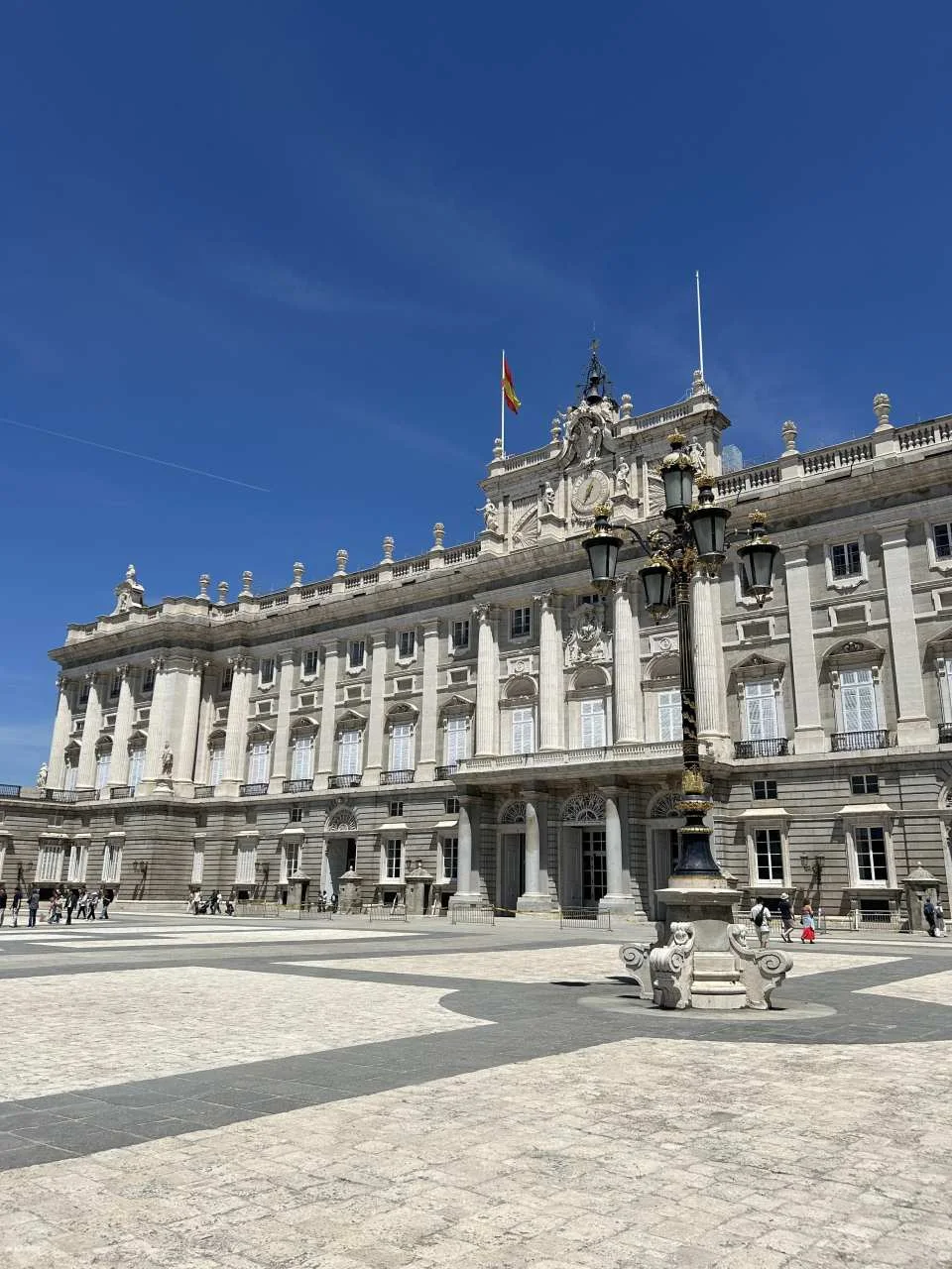 Royal Palace and Gallery of the Royal Collentions Guided Tour (582087)