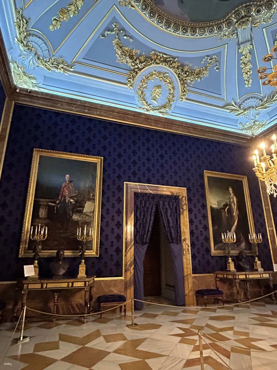 Royal Palace and Gallery of the Royal Collentions Guided Tour
