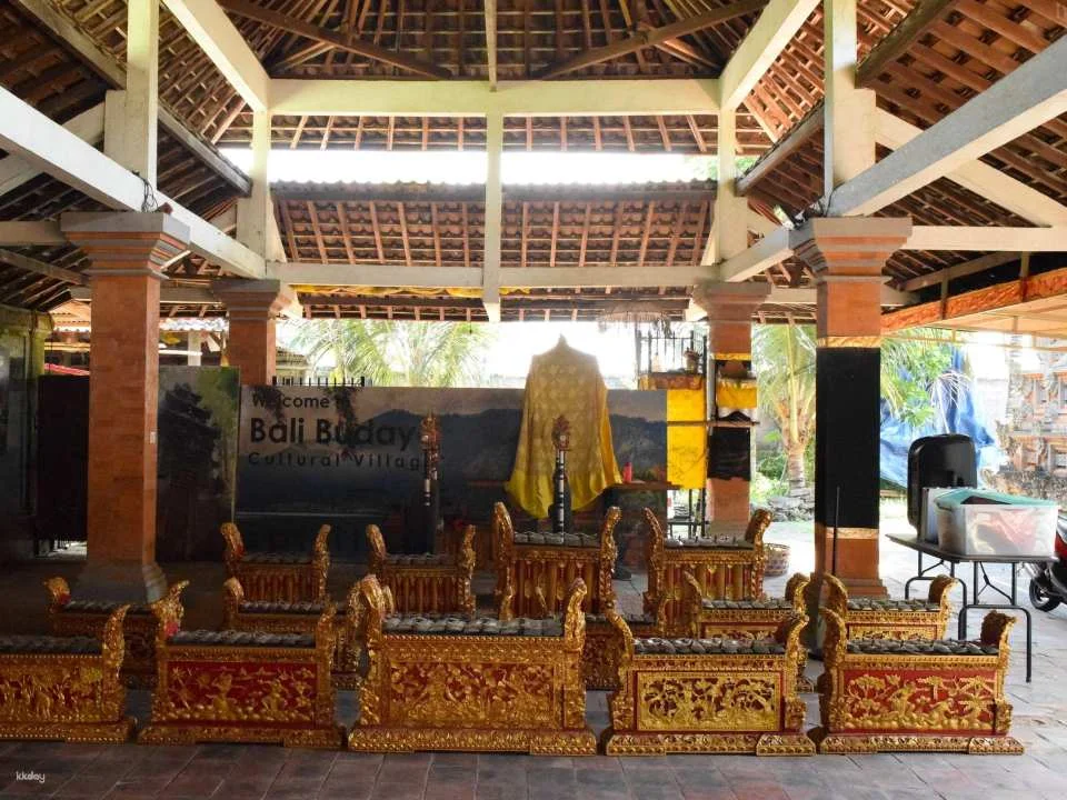 Bali: Traditional Gamelan Music Class with Visit Gong Smith