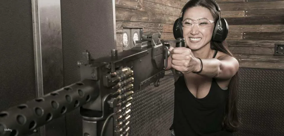 Las Vegas: Indoor Machine Gun Experience with hotel pick up