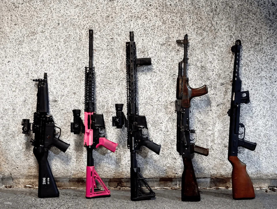 Las Vegas: Indoor Machine Gun Experience with hotel pick up