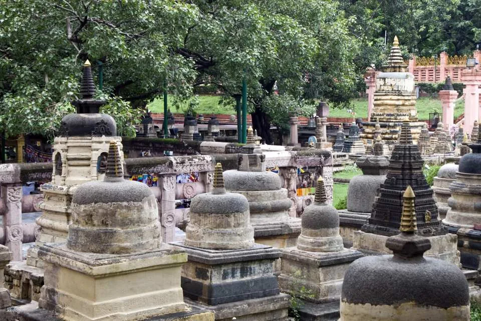 2 - Days Varanasi To Bodhgaya Tour : In The Footsteps of the Buddha.