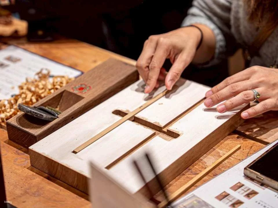 Make Your Own Custom Chopsticks in 100yo Kyoto Building【No Extra Fees】