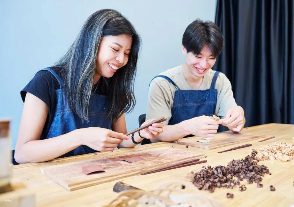 【Chopsticks Studio】Chopstick Making Workshop and Cultural Experience in Ginza, Tokyo (590784)