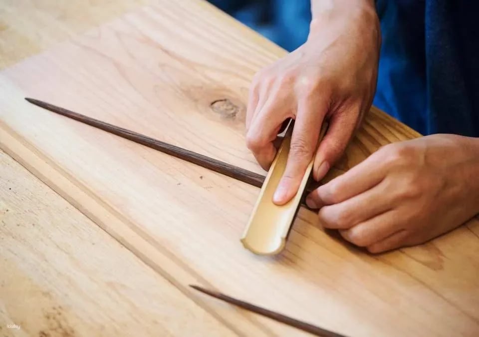【Chopsticks Studio】Chopstick Making Workshop and Cultural Experience in Ginza, Tokyo