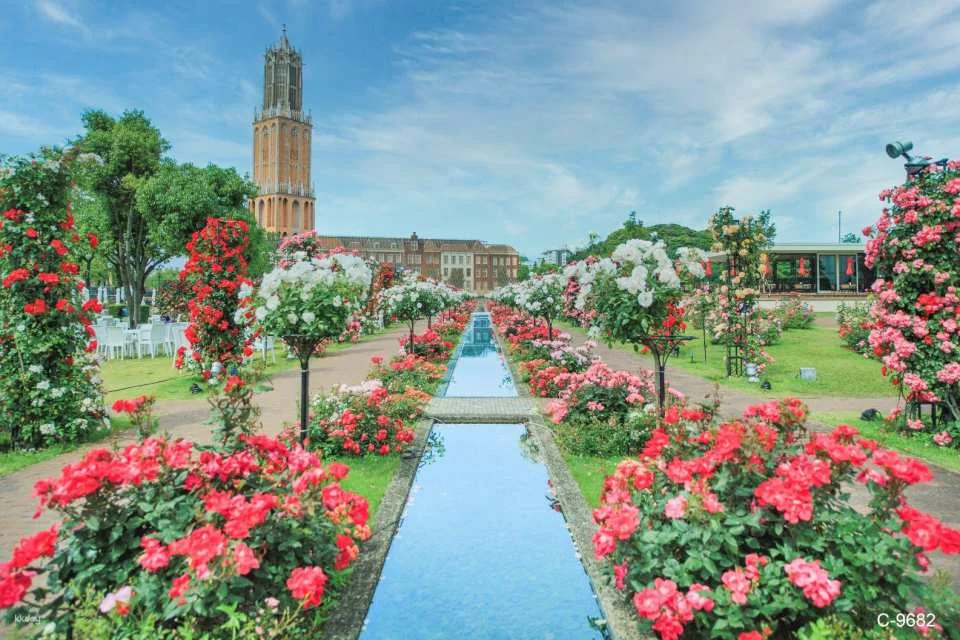 Huis Ten Bosch 2D1N | All-Inclusive:Hotel, Bus, Pass, Meals & Free-flow Drinks