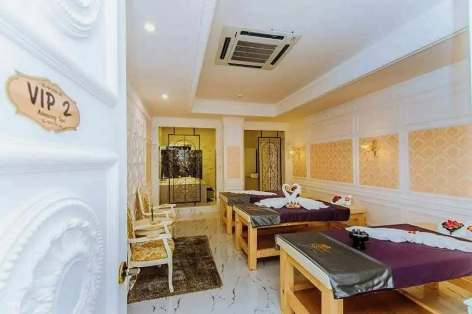 Pattaya: Aroma Spa Massage, Thai Food Museum & 11-Course Meal