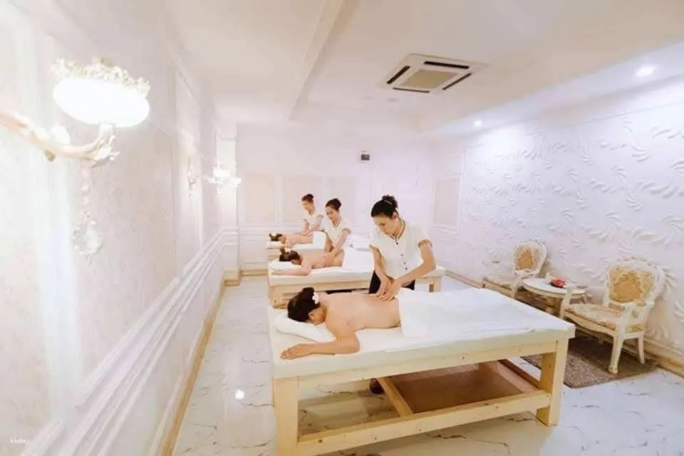 Pattaya: Amazing Spa & All-You-Can-Eat Pork Belly BBQ