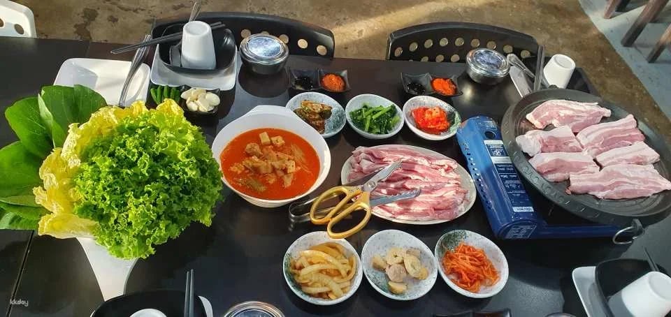 Pattaya: Amazing Spa & All-You-Can-Eat Pork Belly BBQ