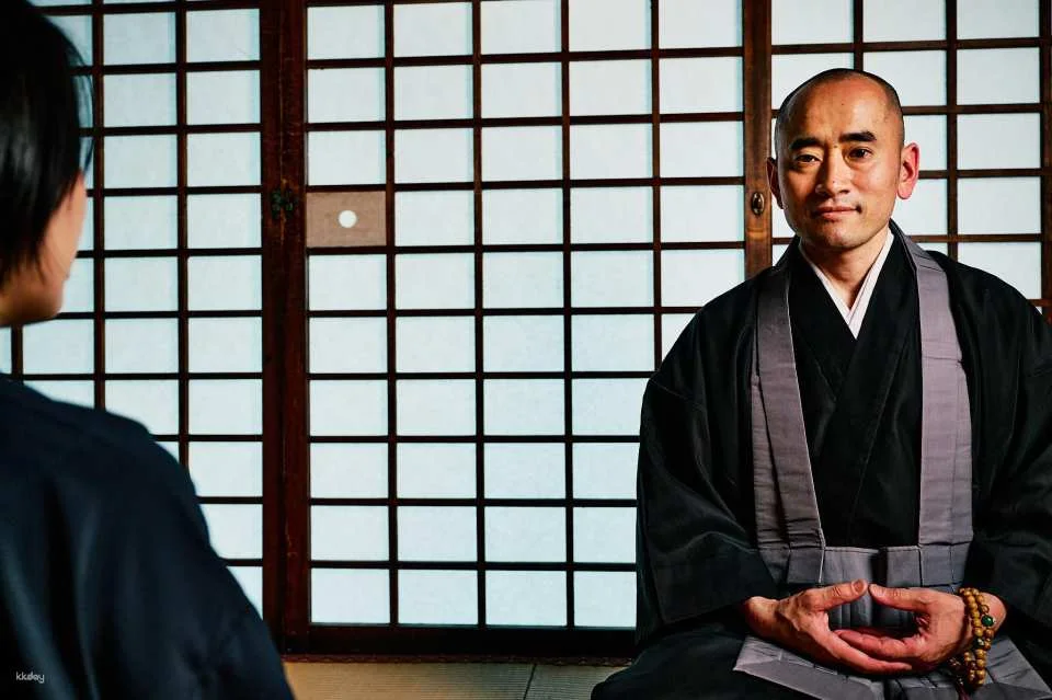 Kyoto: Zen Meditation Experience at a Buddhist Temple