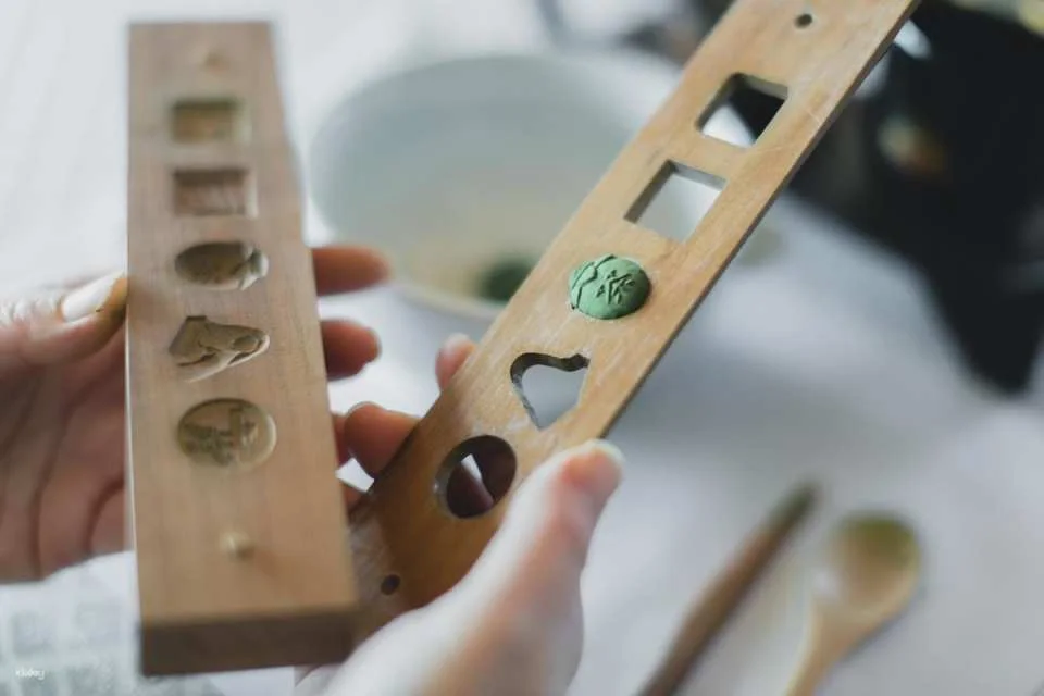 Kyoto Uji | Keishin-in Uji Matcha Scented Aromatherapy Crafting Experience