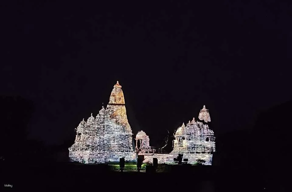 Khajuraho Heritage and Panna Wildlife Tour in 3 Days with Return Flights from Delhi | India