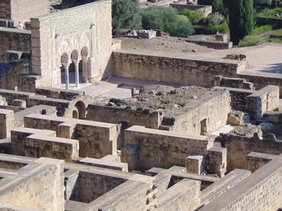Guided tour of the Medina Azahara