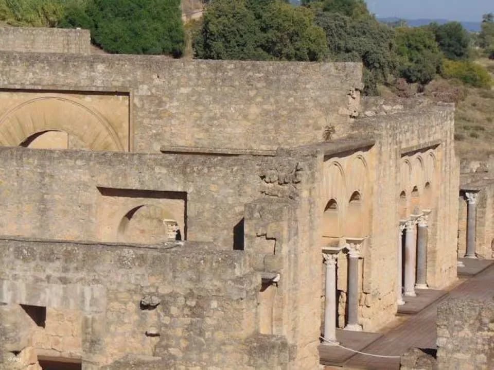 Guided tour of the Medina Azahara