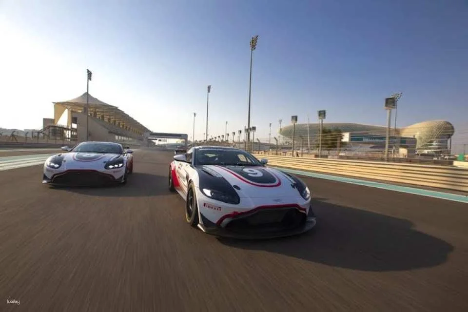 Aston Martin GT4 passenger experience