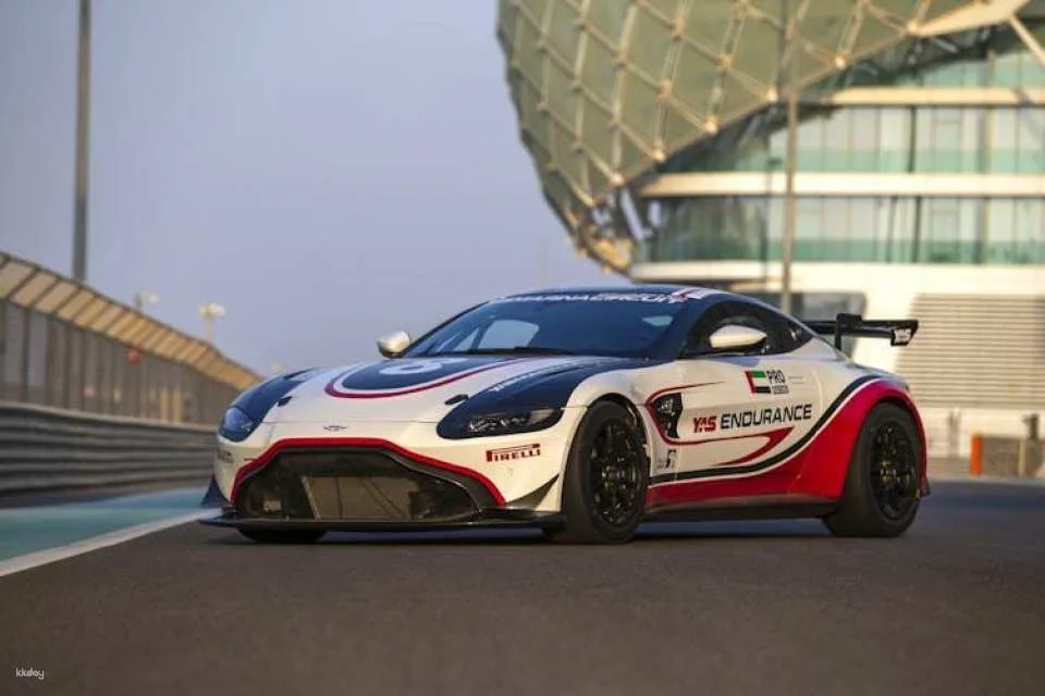 Aston Martin GT4 passenger experience