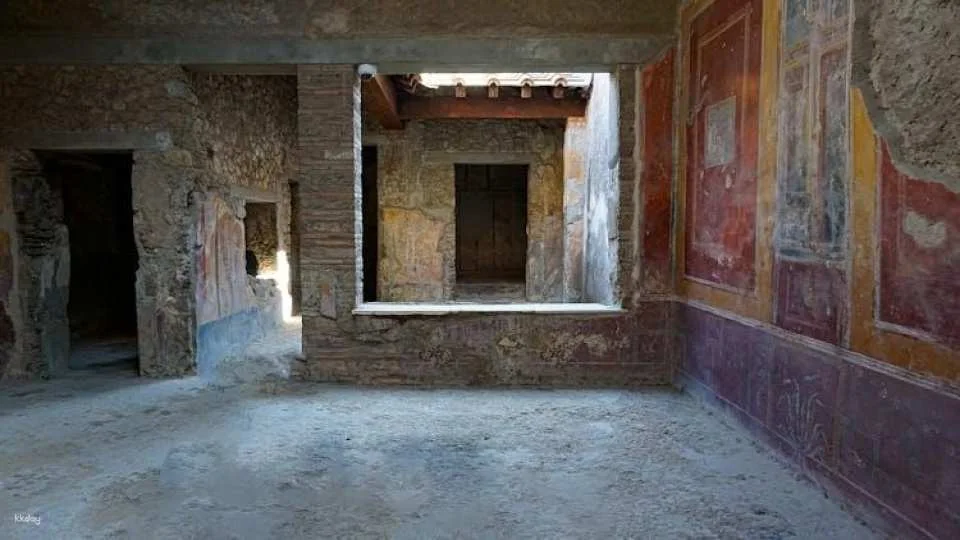 Pompeii tour from Naples with historic city stroll
