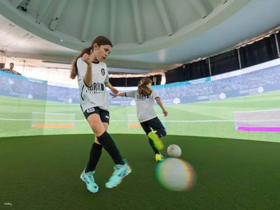 "Football Bot 360" virtual football training in Winterthur