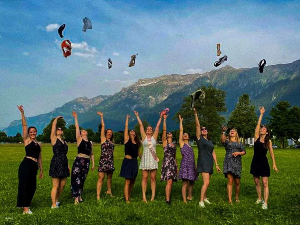 Polterchallenge "Hangover - Girls Edition" around Lucerne
