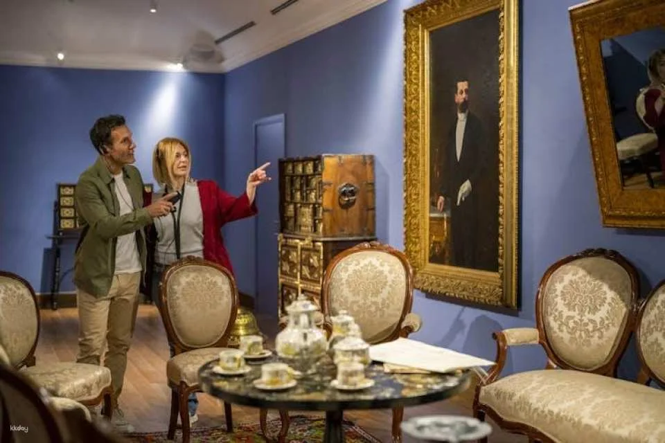 Modernist Audio-Guided Experience in Món Sant Benet