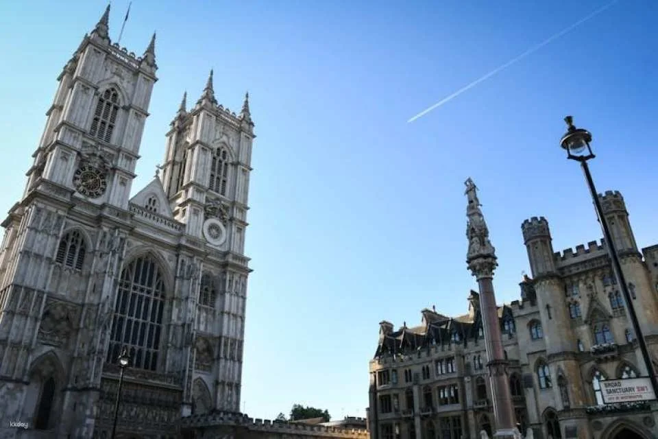 Tower Bridge and London's Best Landmarks Private Tour