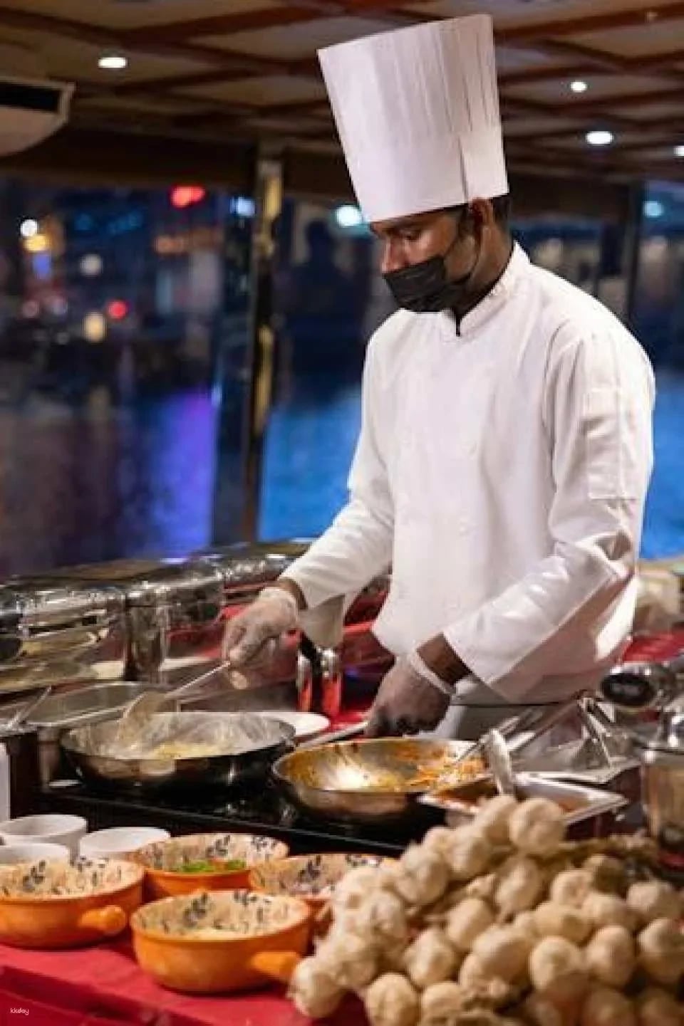 Luxury Dubai canal cruise and La Perle Silver Pass Combo