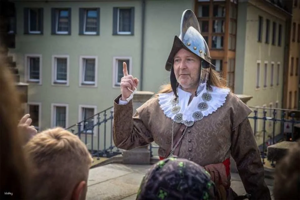 Dresden city guard immersive historical tour
