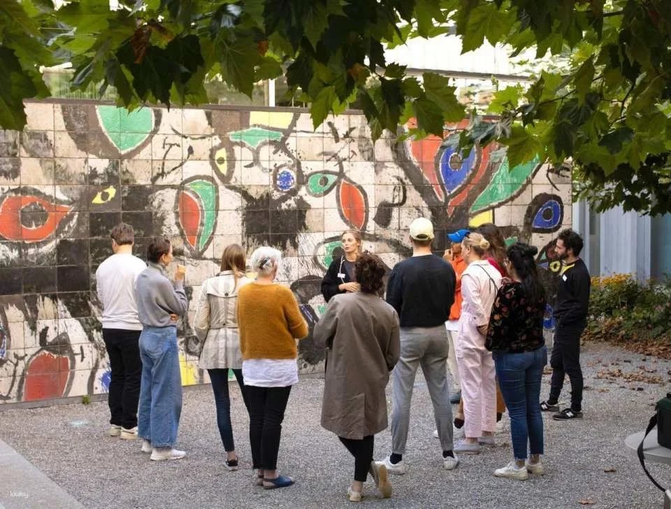 "Suicide, money and olive oil" group tour at Kunsthaus Zürich