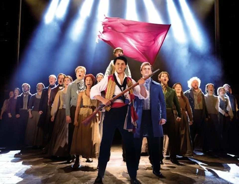 Experience Les Misérables tickets with two-course pre-show dinner