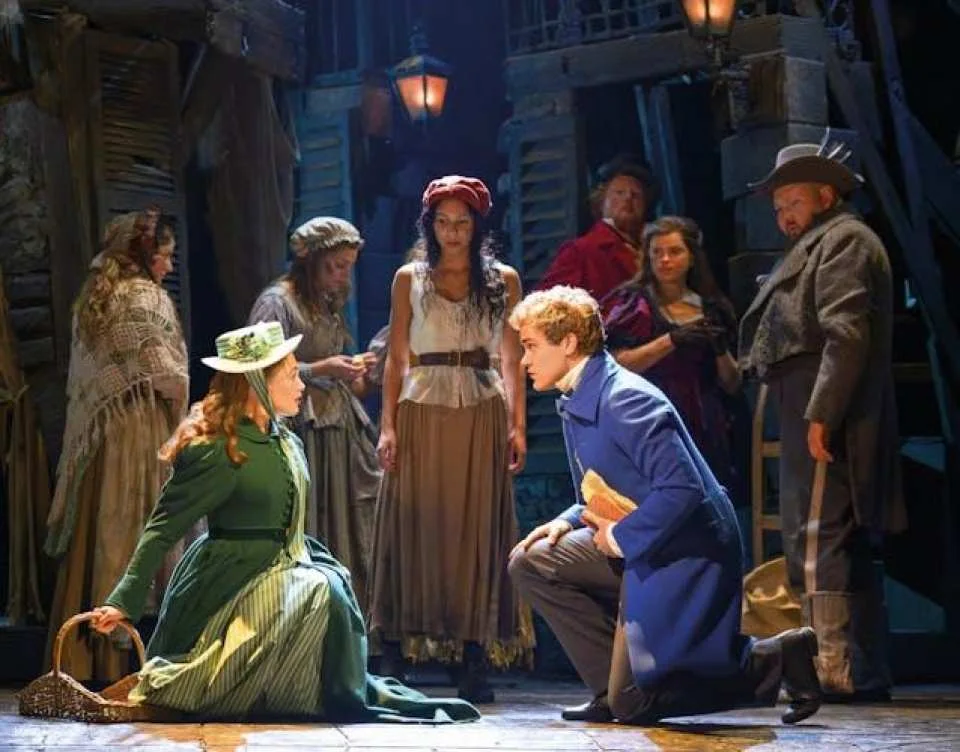 Experience Les Misérables tickets with two-course pre-show dinner