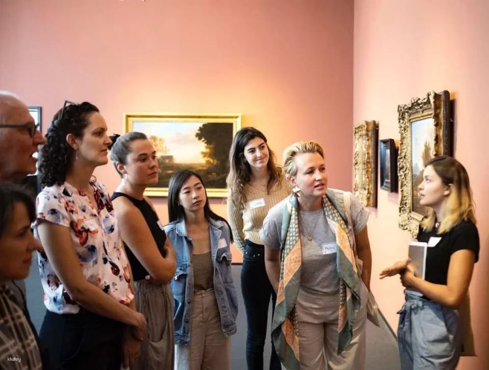 "Womamazing" group tour at the Kunsthaus Zürich