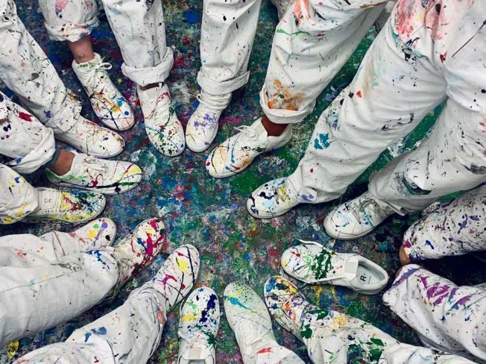 Action Painting in Zurich public workshop