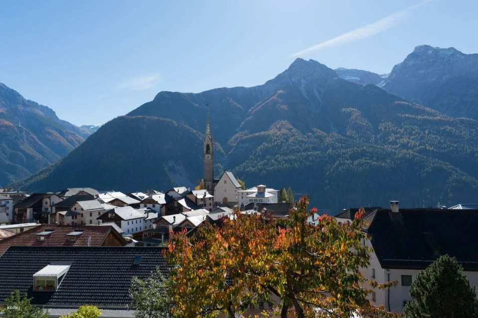 Ceramic painting workshop in Engadine