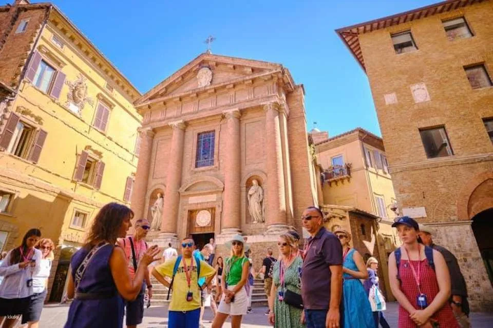 San Gimignano, Siena, Monteriggioni and Chianti with wine tasting