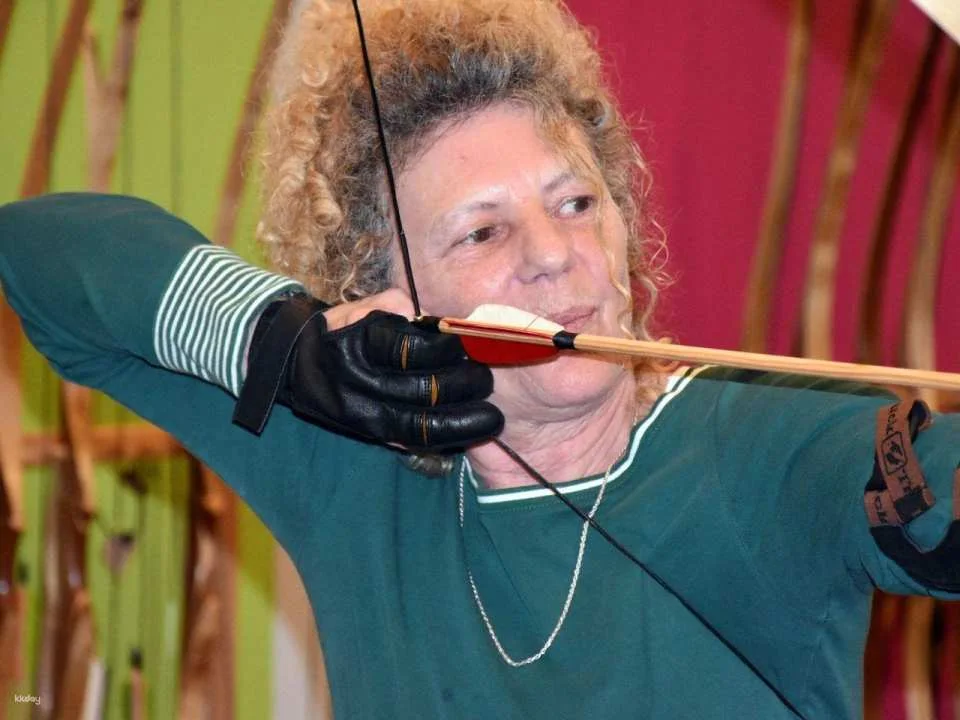 Intuitive Archery for Team Events, Families, and Groups