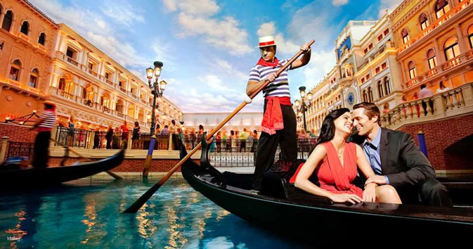 Gondola Tickets at The Venetian Macao
