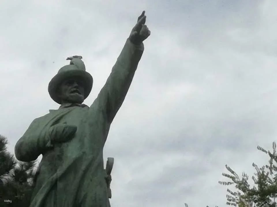 Communist Budapest: The “Happiest Barrack” in the Soviet Bloc tour