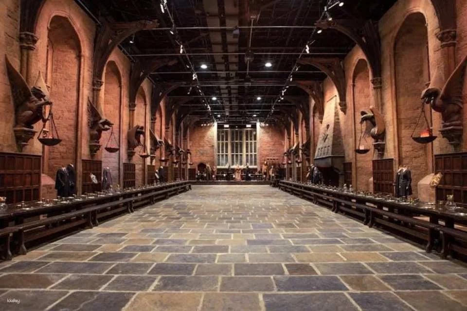 Warner Bros. Studio Tour London - The Making of Harry Potter tickets with transport
