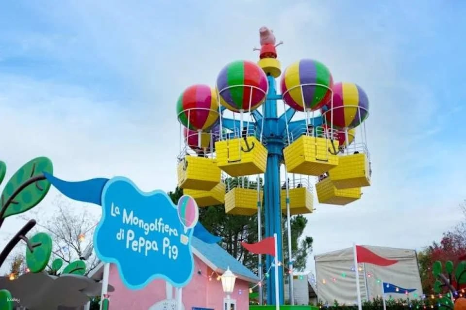 Gardaland and optional SEA LIFE Aquarium entrance ticket
