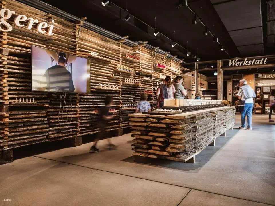 Trauffer factory tour for groups