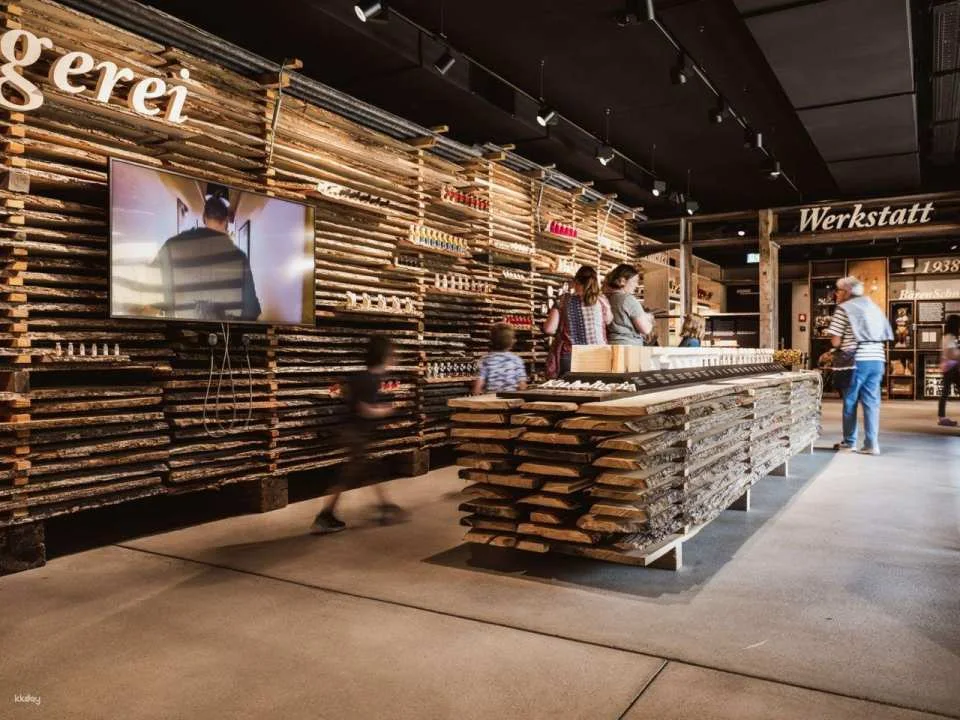 Trauffer factory tour for groups