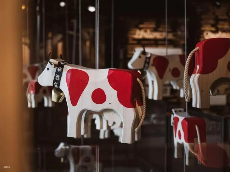 Trauffer factory tour for groups