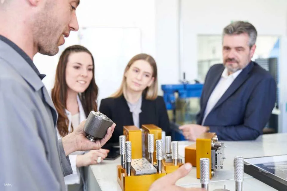 Watch manufacture "Zenith" public tour in Le Locle