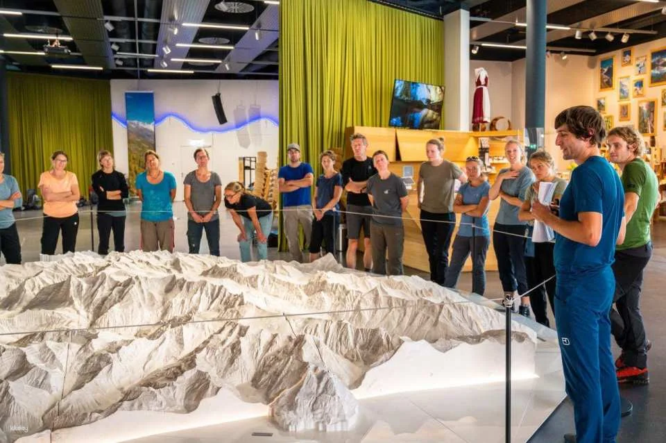 World Nature Forum private guided tour