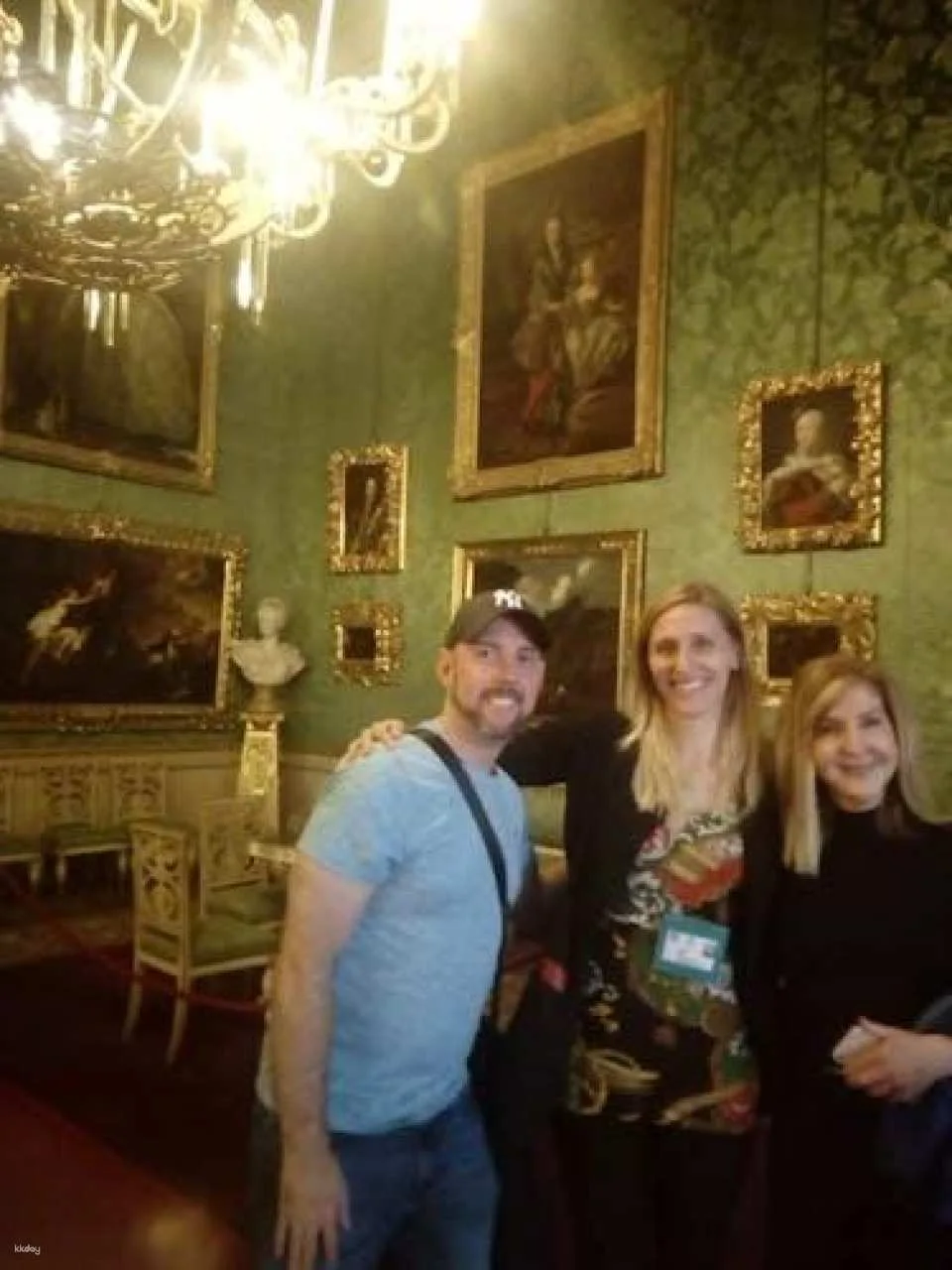 Pitti Palace private tour and Boboli Gardens tickets