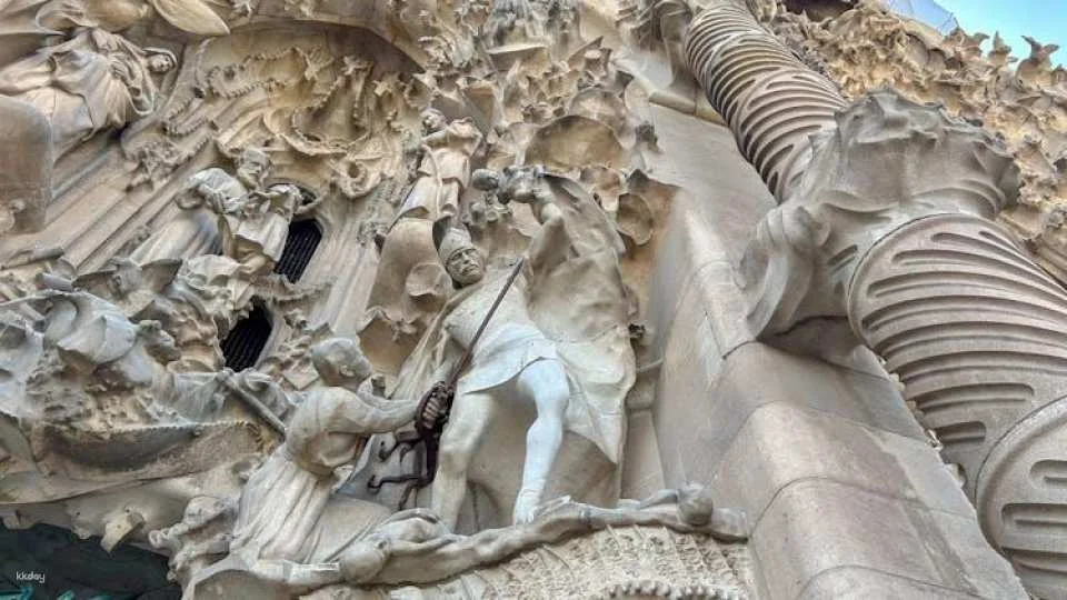 Sagrada Familia guided tour