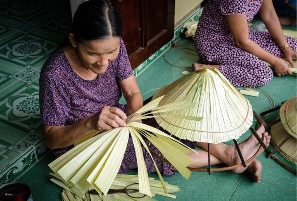 Hue | Tradditional Vietnamese Poem Conical Hat Making Workshop with Local Instructor | A must do experience in Vietnam