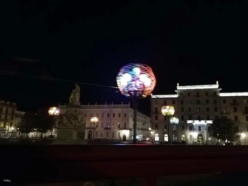 "Luci d'artista" city tour of Turin