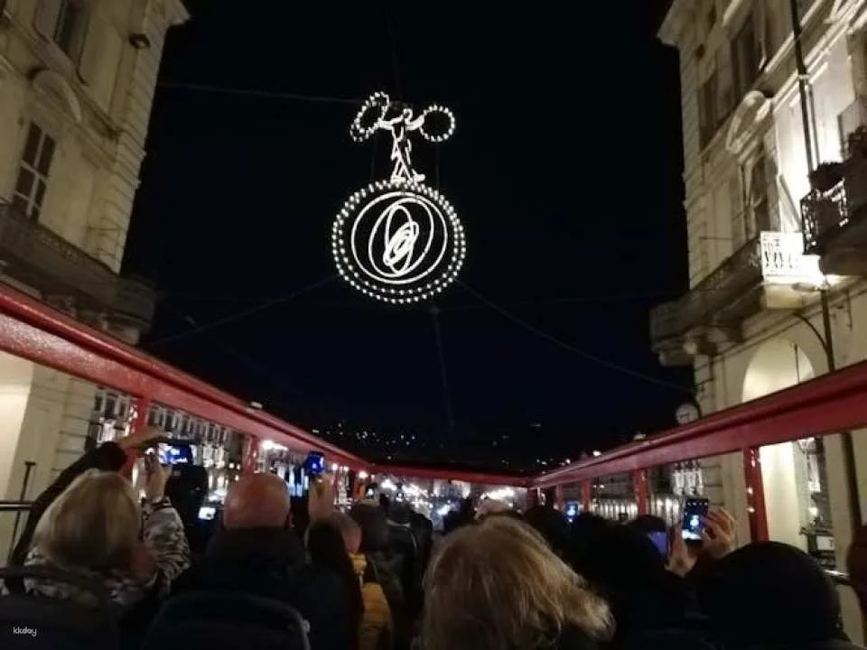 "Luci d'artista" city tour of Turin