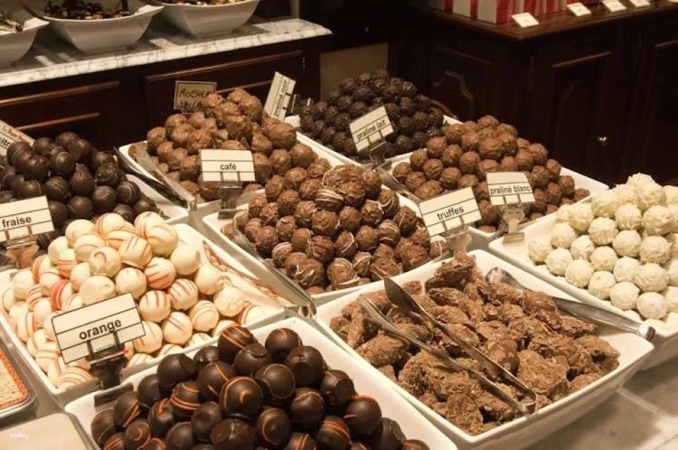 Private walking tour to Brussels' beer and chocolate